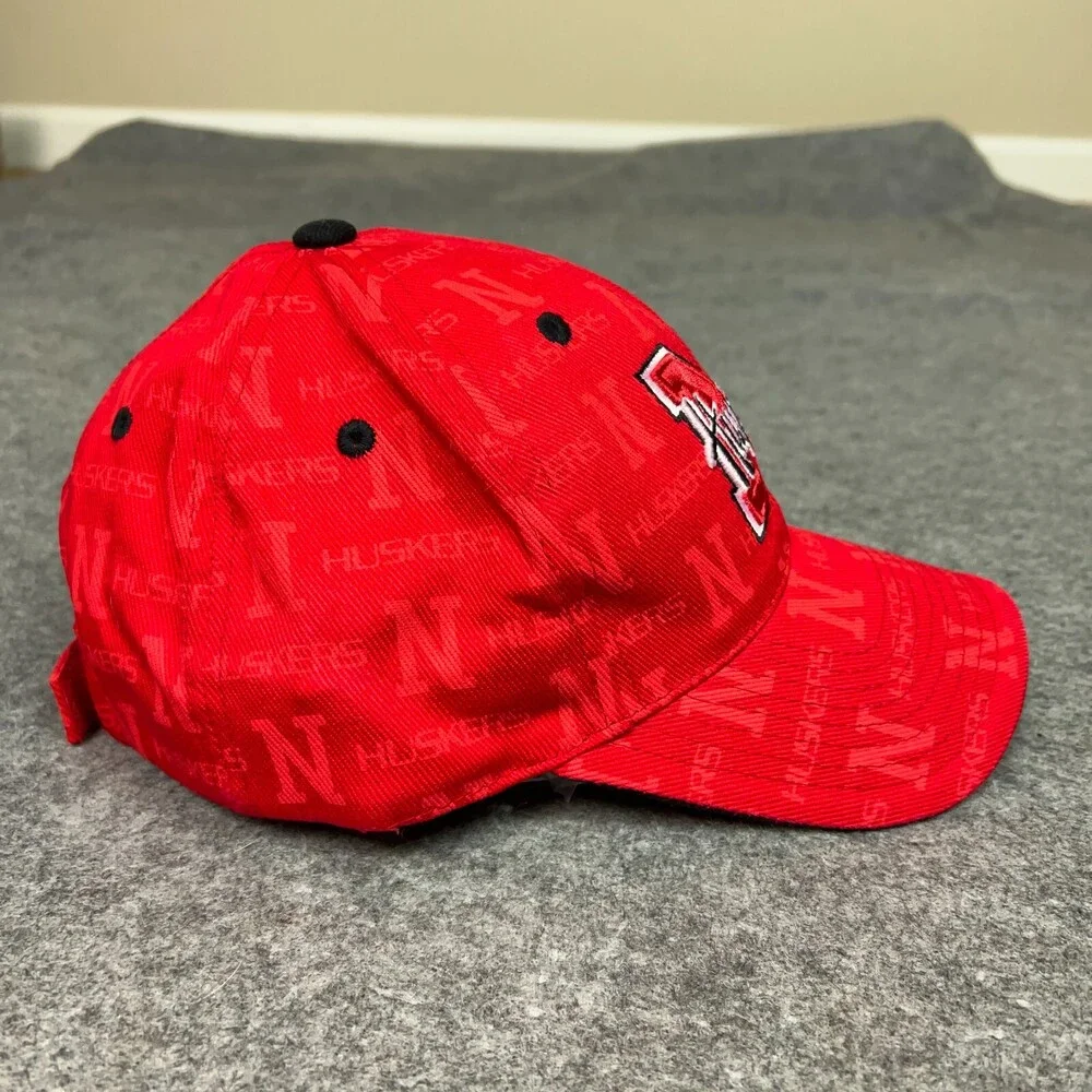 Nebraska Cornhuskers Mens Hat Strap Back Red College Football‎ NCAA Sports Cap ^